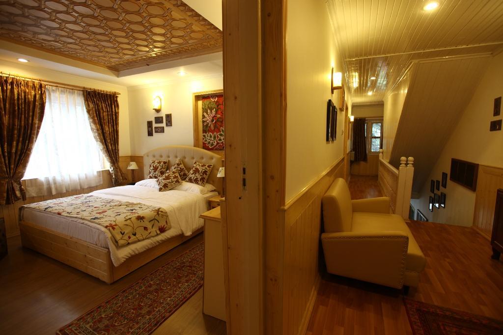Dove Cottage ศรีนาการ์ ภายนอก รูปภาพ